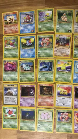 Pokemon TCG assorted cards Vintage Only - WOTC Base set / Jungle / Fossil / Neo - Image 2