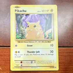 Pikachu - Common - Regular - Pokemon TCG - Evolutions - 35/108 - Basic - HP 60 - Image 1
