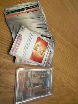 Pokemon TCG Persian 078/064 Shrouded Fable Illustration Rare plus 32 free cards - Image 2