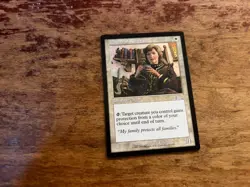 Mother of Runes Urza's Legacy Regular - Image 1