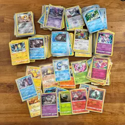MASSIVE Pokemon TCG 500 Card Bundle! Multiple sets, Holos, Reverse, etc. - Image 1