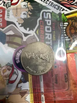 Lugia Metal Coin Pokemon Nintendo CR/GF 2001 Wizards of The Coast - Image 2