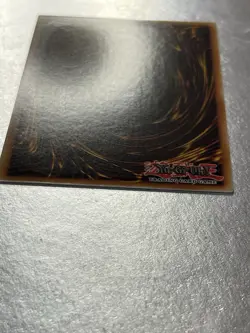 Blue-Eyes White Dragon | MAGO-EN001 | Premium Gold Rare | LP | 1st Ed | YuGiOh! - Image 5