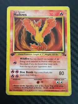 Pokemon TCG Moltres 27/62 1st Edition Fossil Non Holo Rare DMG - Image 1