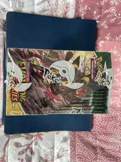 Pokemon TCG - Evolving Skies Booster Box (36 packs) New/Factory Sealed. English - Image 3