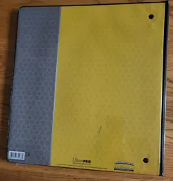 Pokemon 3 Ring Pikachu Card Binder 2015 Ultra Pro W/200+ Cards English/Japanese - Image 3