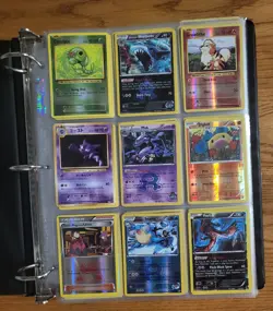 Pokemon 3 Ring Pikachu Card Binder 2015 Ultra Pro W/200+ Cards English/Japanese - Image 5