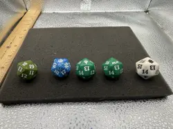 Mixed Lot Of 5x Magic The Gathering D20 Dice MTG Life Counters Spindowns - Image 1