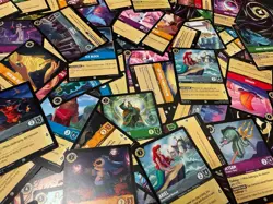 Disney Lorcana TCG : 100 Card Lot C/UC/R + BONUS FOIL! - Image 1