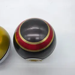 Luxury Ball & Level Pokemon Collectible Tin: Grey Yellow Pokeball (Empty) - Image 4