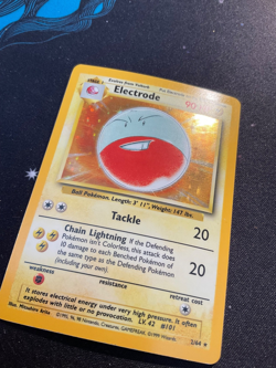 Pokemon TCG Electrode — Jungle 2/64 Holo Rare No Symbol LP+ - Image 2