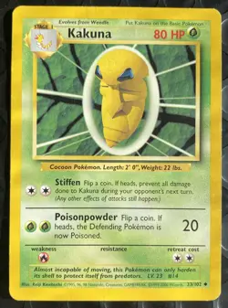 Kakuna 33/102 Base Set Unlimited - Pokemon TCG 1999 - Image 1