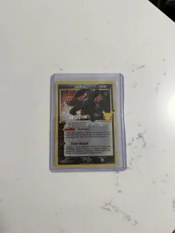 Pokemon TCG Umbreon Gold Star 17/17 Celebrations Holo NM - Image 1