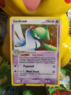 Pokemon TCG Vintage 2005 Gardevoir 4/106 Reverse Holo Emerald - Image 1