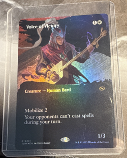 Magic the Gathering - TDM - Rare - Voice of Victory BORDERLESS FOIL - Mint - Image 3
