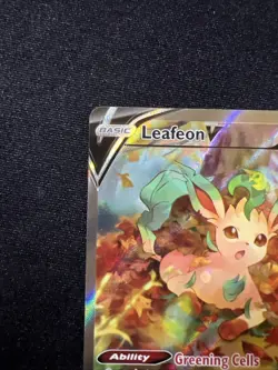 Leafeon V 167/203 Alt art Evolving Skies Pokemon TCG 2021 - Mint Condition NM - Image 2