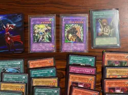 Yu-Gi-Oh Custom Elemental HERO Deck Lot w/ 2 Limited Edition Holos + Foils - Image 5