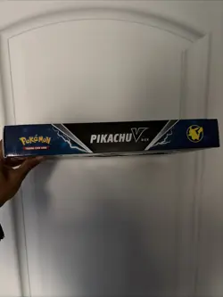 Pokemon TCG Pikachu V Box - Box Damaged 820650851179 - Image 3