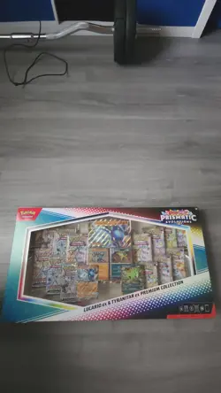 Pokemon - Prismatic Evolutions - Lucario EX and Tyranitar EX Premium Collection - Image 2
