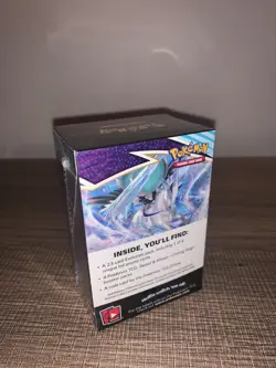 Pokemon TCG: Chilling Reign - Build and Battle Box - Image 4