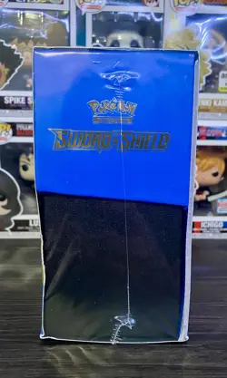 Sword and Shield Base Set ETB Elite Trainer Box Zamazenta Pokemon TCG Sealed - Image 4