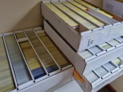 200 Pokemon Cards Bulk Lot - 24 Rares & Holos - Free Tracked Post - Genuine! AUS - Image 2