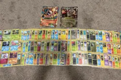 POKEMON TGC COLLECTION LOT 700+ CARDS VINTAGE RARE (LP-NM) Pokemon Cards - Image 1