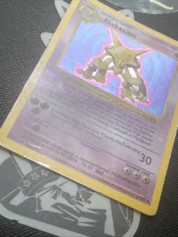 Pokemon Card TCG Alakazam Holographic Rare Shadowless Base Set 1/102 MP - Image 2