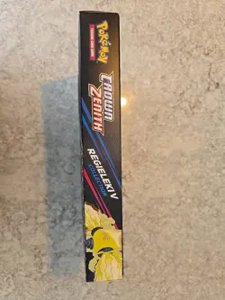 Pokemon TCG Crown Zenith Regieleki V Collection Box, Factory Sealed, NEW 820650851834 - Image 3