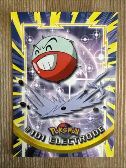 Electrode #101 Topps Series 2 Non-Holo Blue Logo Pokemon TCG NM - Image 1