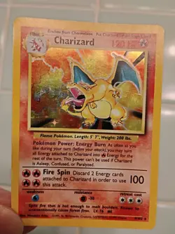 Pokemon TCG Charizard 4/102 Base Set Holo Rare Unlimited Good Condition - Image 1