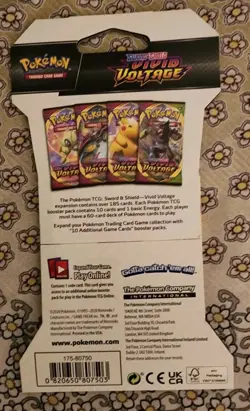 Pokemon TCG Sword and Shield Vivid Voltage Blister Pack 820650807503 - Image 2