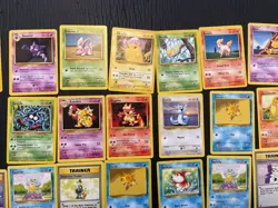 Pokemon Vintage WOTC 1999 Base Set Bundle - x40 - Image 3