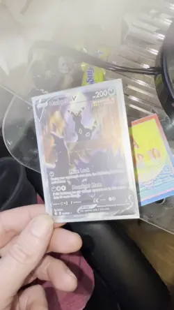 Pokemon TCG Umbreon v Evolving Skies Holo Ultra Rare Card 189/203 Mint Condition - Image 2