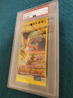 POKEMON SPLIT EARTH BOOSTER PACK PSA 8 1ST EDITION SKYRIDGE FOIL PACK 2002 - Image 2