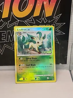 2008 Pokemon, D&P Majestic Dawn Deck Exc., #24/100 Leafeon Lv. 40, Holo Rare - Image 2