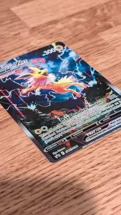 Pokemon Jolteon VMAX SWSH184 Black Star Promo Alternate Art NM/Mint - Image 3