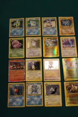 Pokemon 16 Card Lot Gyarados Blastoise Wigglytuff Machamp Wartortle - Image 1