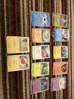 Pokemon Mini Bundle of 20 Common And 10 Holo/reverse Holo Cards - Image 1
