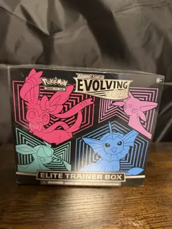 Pokemon Sword & Shield Evolving Skies Elite Trainer Box (ETB) FACTORY SEALED - Image 1