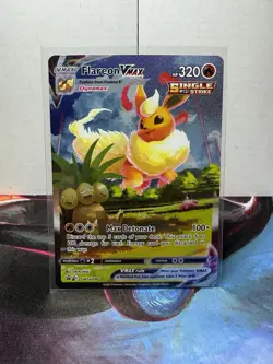 Flareon VMAX SWSH180 SWSH: Sword & Shield Promo Cards Holo - Image 1