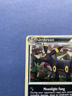 NM Pokemon Umbreon 10/90 Undaunted Cracked Ice Holo Card - Image 4