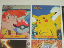 12 Topps 1999 Pokemon trading cards. 1 chrome, Bulbasaur , 1 die cut & a trainer - Image 2