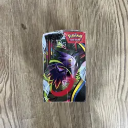 Pokemon TCG - Phantasmal Flames Booster Display Box 36 Packs in hand - Image 4