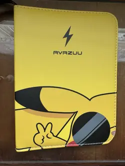 Pokemon Card Avazuu Binder with Pikachu - Holds 400 Cards good condition - Image 4