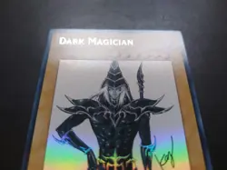 Yugioh - Dark Magician JUMP-EN049 Ultra Rare - Image 4