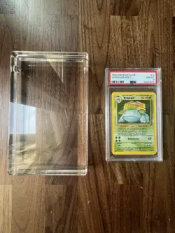 1999 Pokemon Base Set Venusaur Holo Unlimited Rare #15/102 PSA 8 With Case - Image 3