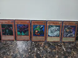 Vintage Yu-Gi-Oh Tcg Card Lot Of 9 Holos Check photos. - Image 5