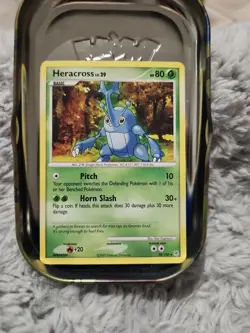 Heracross 28/130 Non Holo Rare Diamond & Pearl Base Set MP Pokemon - Image 1
