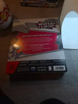 Pokemon TCG: Scarlet & Violet White Flare Binder Collection -New and Sealed! - Image 4